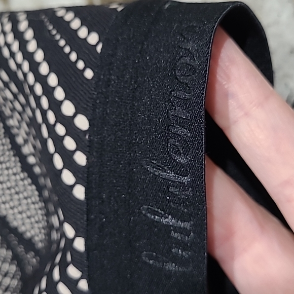 Lululemon Awake to Lace bra - Picture 3 of 4